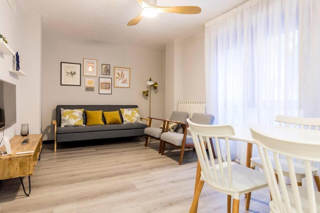 Castrillo 4 Apartamento Acogedor ซาราโกซา ภายนอก รูปภาพ